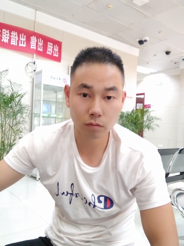 小少的第一张照片--株洲王婆说媒